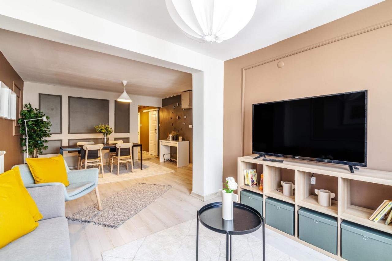 Spacious Oasis In Beyoglu Steps From Galataport Appartement
