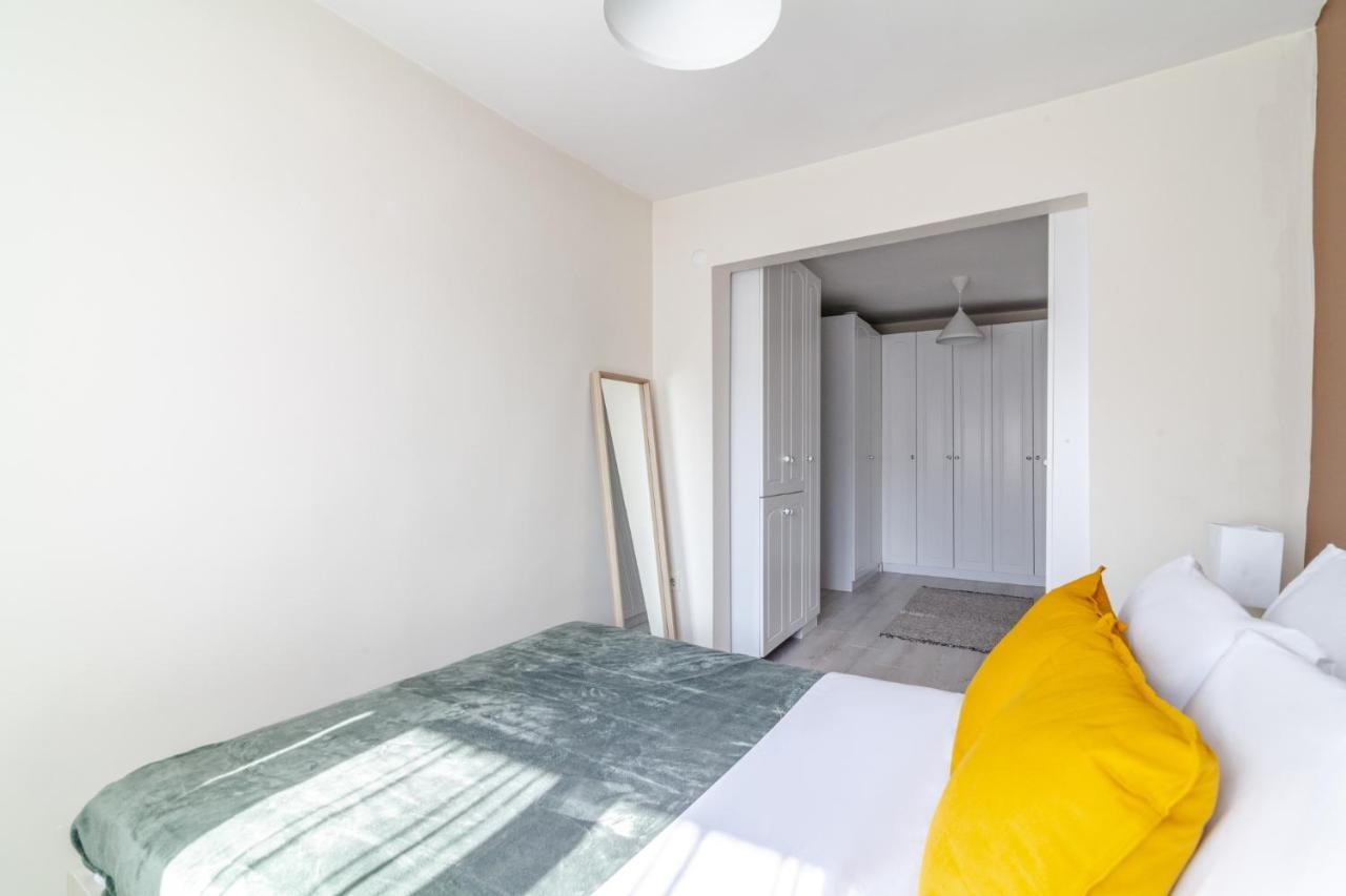 Spacious Oasis In Beyoglu Steps From Galataport Appartement Istambul